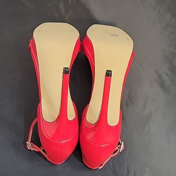 BRAND NEW NINE WEST STRAPPY ADJUSTABLE BUCKLKLE STRAP ONE BAND STRAP SANDAL - Picture 11 of 12